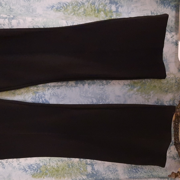 Y2k Classic Black flare pant dress pant or casual 90's,  y2k best fitting waist - Picture 2 of 9